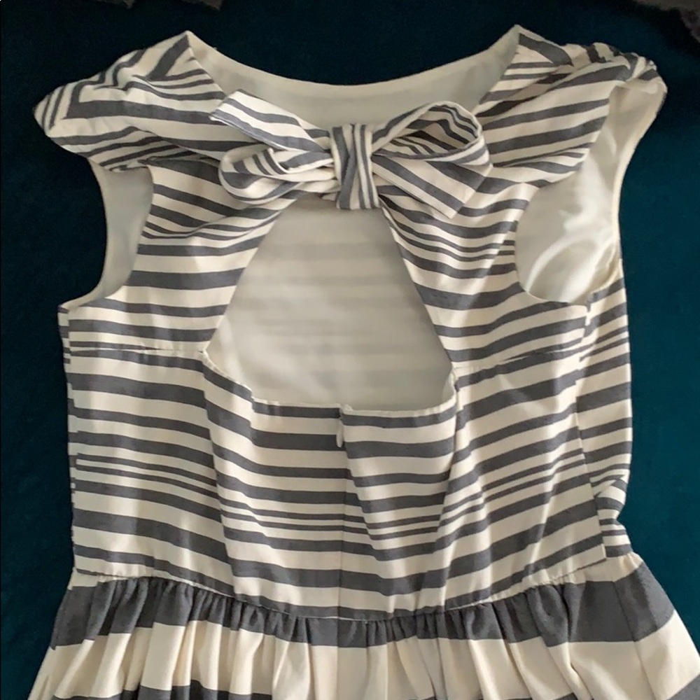 donna morgan striped dress